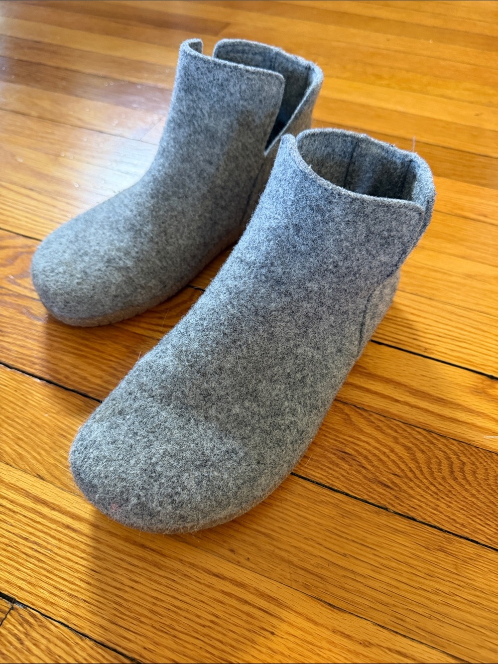 Taos Footwear Good Wool Light Gray Wool Slipper Boots